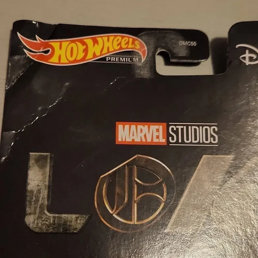 Hot Wheels Marvel Studios Loki Thanoscopter